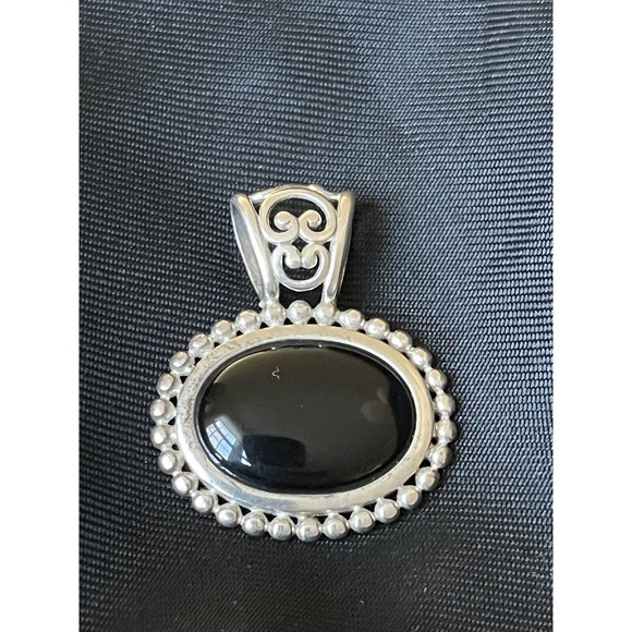 Vintage Sterling Silver & Onyx Oval Pendant By NV Nevada Silver Ornate .96"x1.17 - Picture 9 of 10
